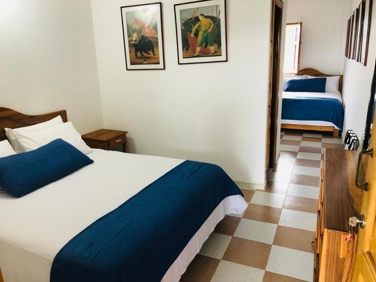 Castillo De Cascadas Finca Hotel Salamina エクステリア 写真