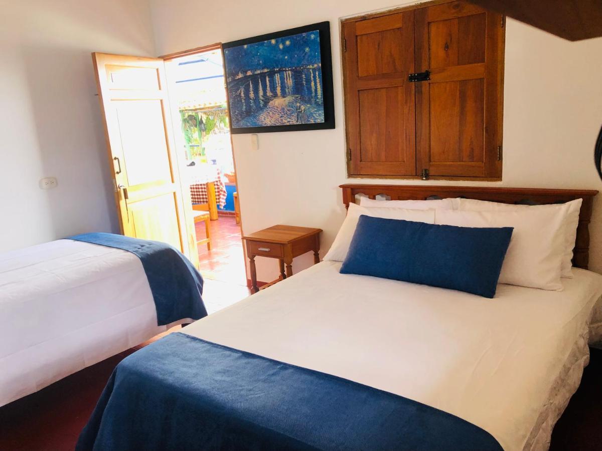 Castillo De Cascadas Finca Hotel Salamina エクステリア 写真